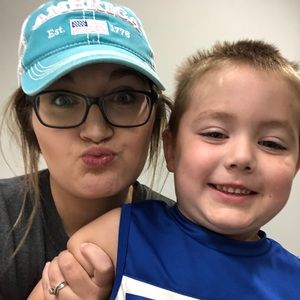 Meet your Posher, Kaylee